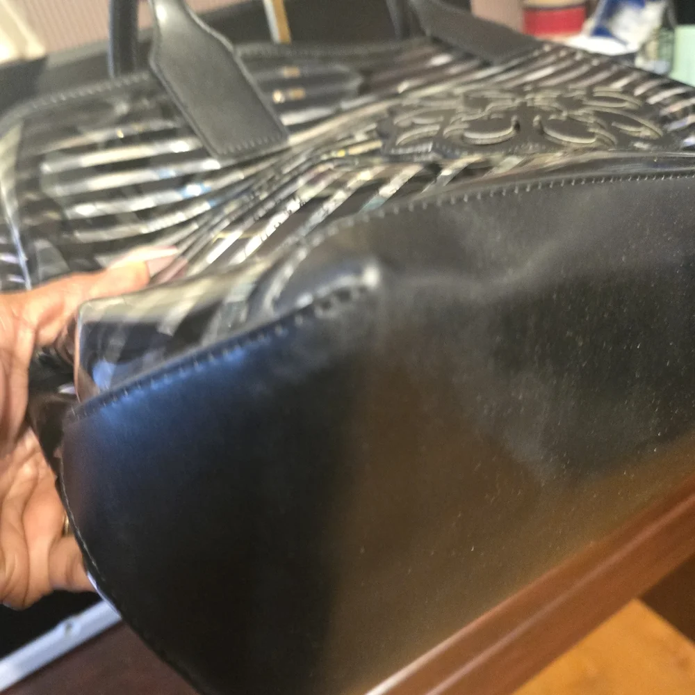 CLEAR BLack Striped Tote Bag - Picture 5 of 10